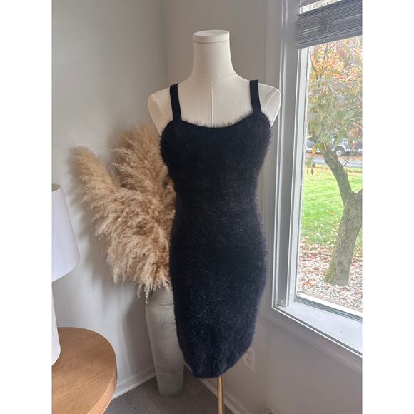 NWT Fabletics Black Faux Mohair 90s Mini Dress Womens Medium Fuzzy Bodycon - Picture 3 of 8